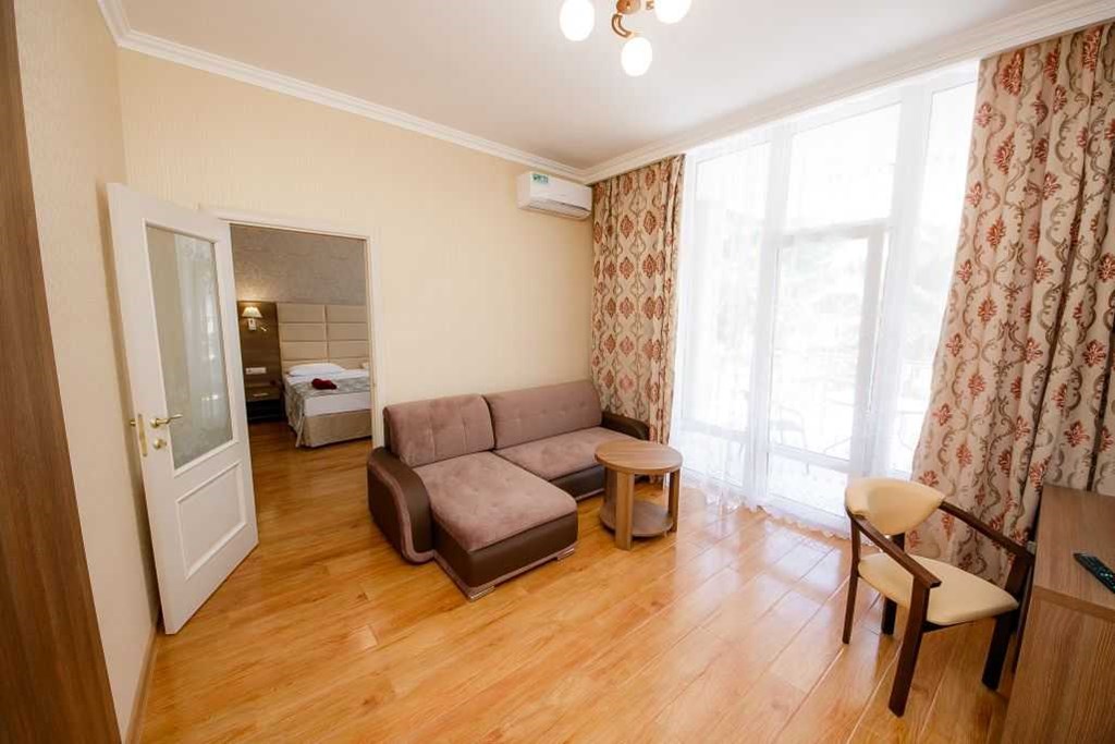 Granat(Gelendzhik) Hotel: Люкс 2-комнатный