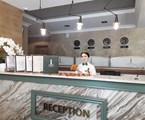 Lermont (Gelendzhik) Hotel: Ресепшн