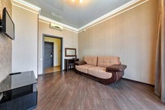 Mari (Gelendzhik) Hotel: 1 категория люкс 2-комнатный 4-местный - photo 26