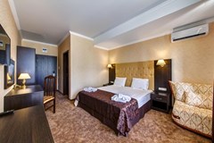 Oskar Hotel: Стандарт 2-местный 1-комнатный с балконом - photo 14