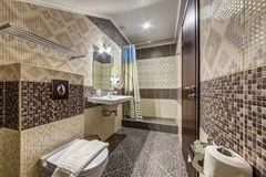 Oskar Hotel: Комфорт мансарда 2-комнатный   - photo 37