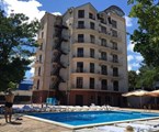 Plaza (Gelendzhik) Hotel: Бассейн