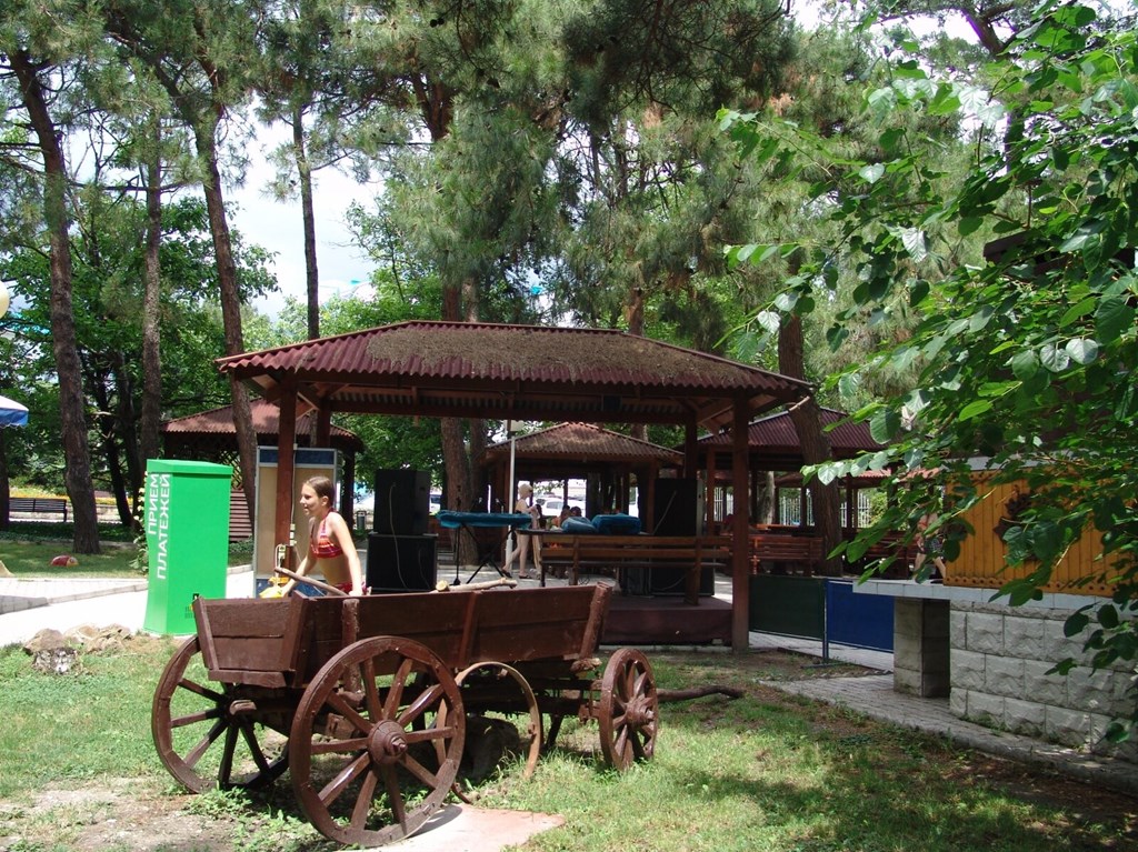 Solnechnaya (Gelendzhik) Lechebno ozdorovitelnyj kompleks: Территория