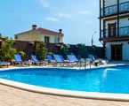 Villa Laguna Gostevoj dom: Территория