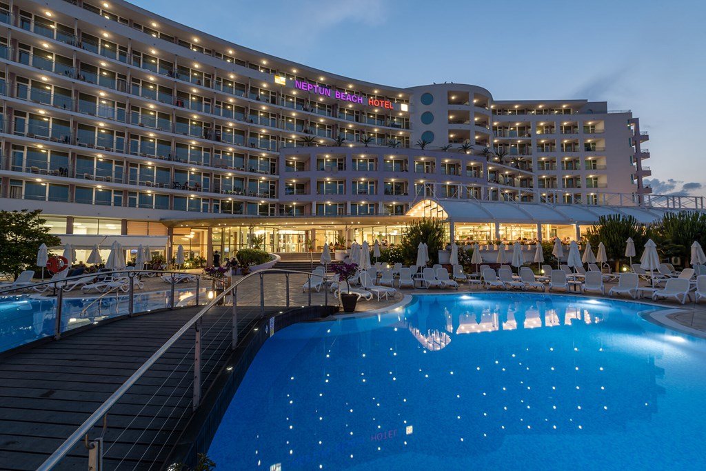 Sentido Neptun Beach