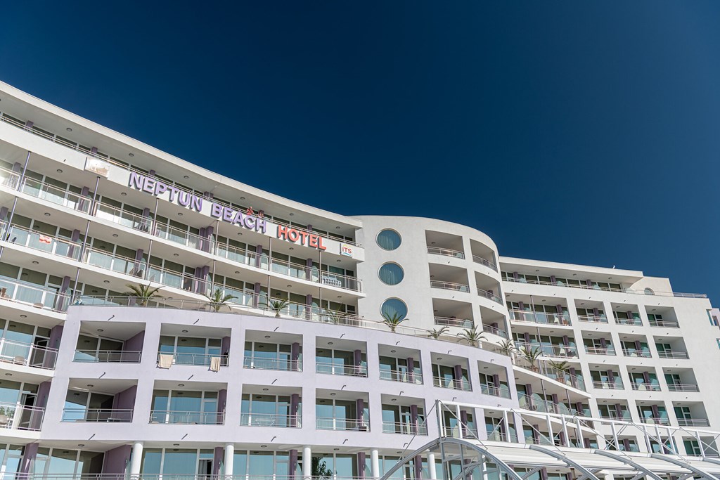 Sentido Neptun Beach