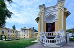 Glavnye Narzanny`e Vanny Sanatorium: Вход в кальянную - photo 1