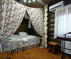 Zagorodny`j klub Artile`nd Otel`: Коттедж 8-местный 5-комнатный 2-этажный Сибирский Коттедж 10-местный 5-комнатный (Сибирский)