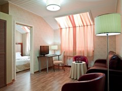 Svezhij Veter Otel`: Сьют Стандартный 2-местный 2-комнтатный (корпус 2, 2012, 3012) - photo 35