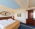 MISTRAL HOTEL & SPA Otel`: Супериор 1-комнатный "Супериор" (вид на лес) Супериор 2-местный (с видом на лес)