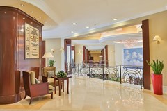MISTRAL HOTEL & SPA Otel`: Холл - photo 25