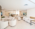 Orchestra OKA Spa Resort  Otel`: Lobbybar