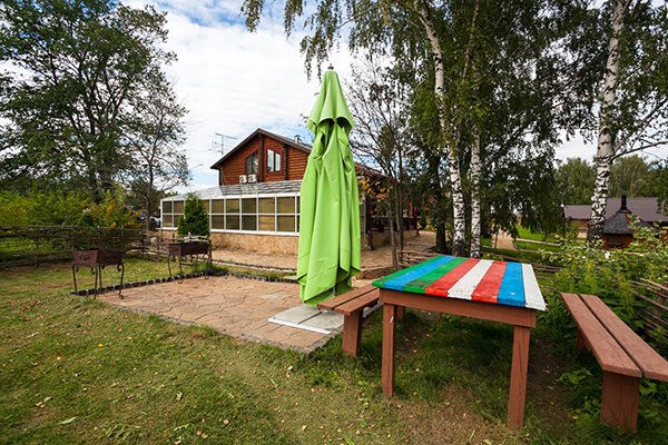 Orlovskij(Podmoskov`e) Park-otel`: Летние площадки с мангалом