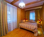 Czarskij les Park-otel`: Коттедж 6-местный №17 (А)