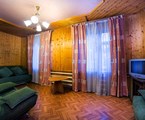 Czarskij les Park-otel`: Коттедж 6-местный №17 (А)