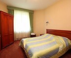 Dzhungli Otel`: Коттедж 6-местный 3-комнатный Коттедж №3,5 с сауной Коттедж с сауной