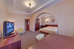 Dzhungli Otel`: Люкс "Сьют" - photo 12