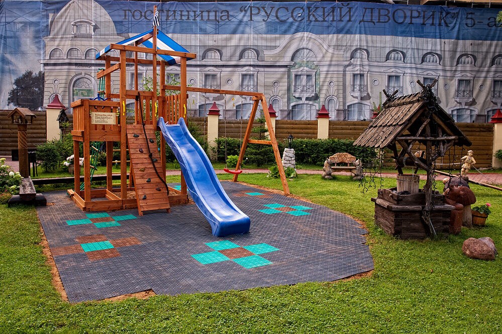 Czarskaya derevnya Gostevoj dom: Детская площадка