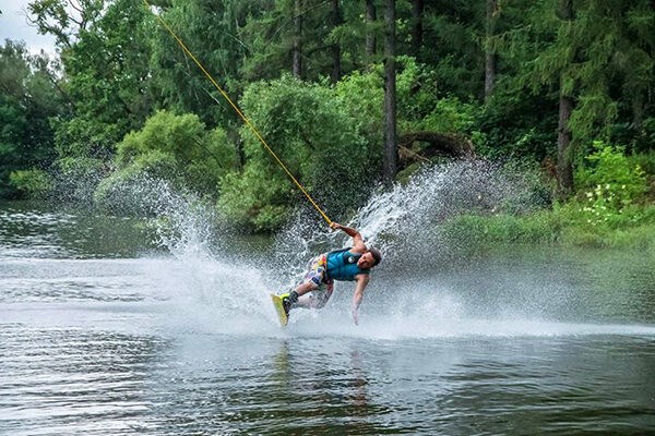 Vozdvizhenskoe Park-otel`: Вей парк