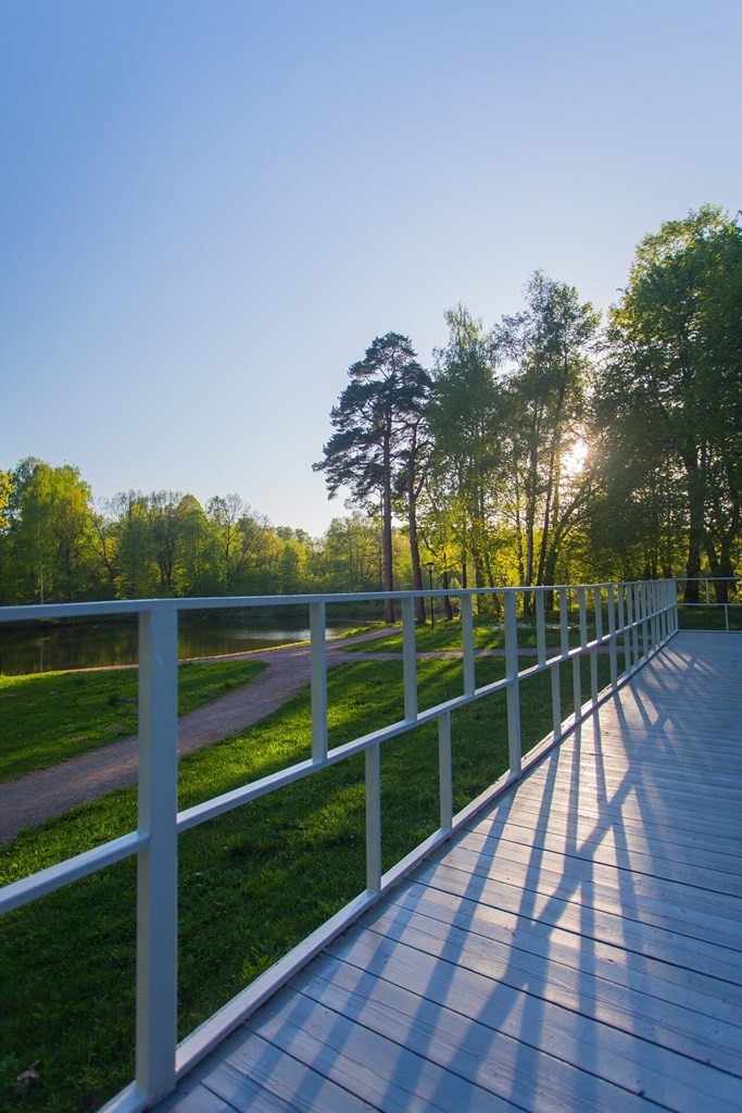 Vozdvizhenskoe Park-otel`: Пирс