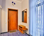 Rus` otel` ( Veseloe) Otel`: Стандартный 2-местный с балконом (2 отдельные кровати/1 двуспальная) Стандартный 2-местный с балконом