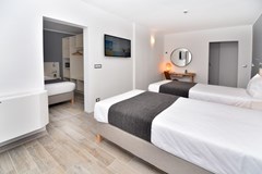 iHotel - photo 17