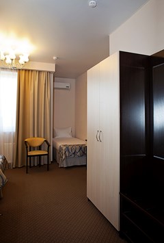 Russkij dom 14 kvartal Semejny`j  Otel`: Стандартный 2-местный Junior TWIN - photo 44