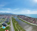 Russkij dom 17 kvartal Sportivny`j Otel`: Территория