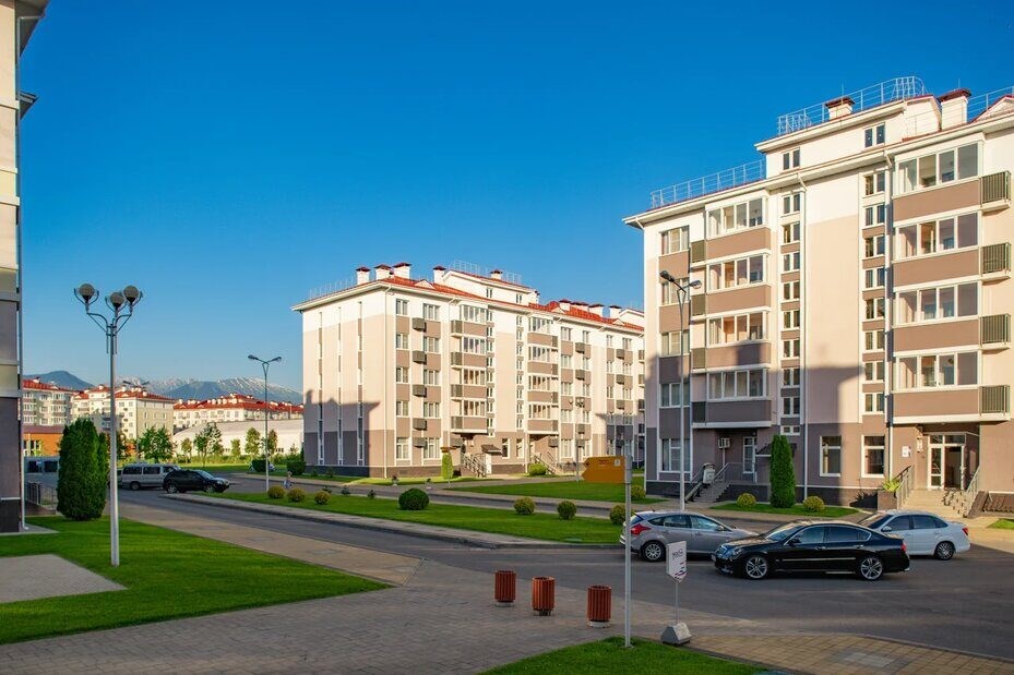 Russkij dom 17 kvartal Sportivny`j Otel`: Территория