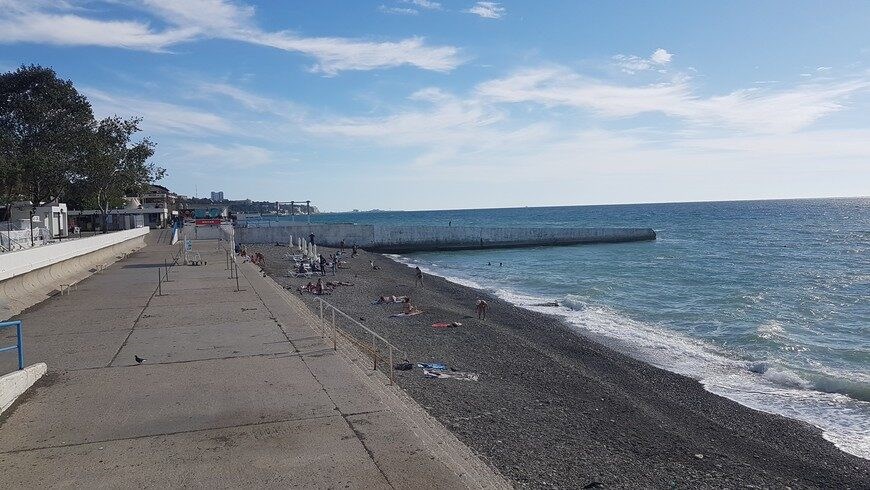 Sunrise(Sochi) Gostevoj dom: Пляж санатория "Фазотрон"