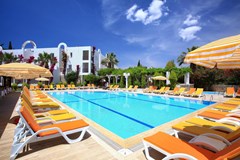 Natur Garden Hotel: Pool - photo 13