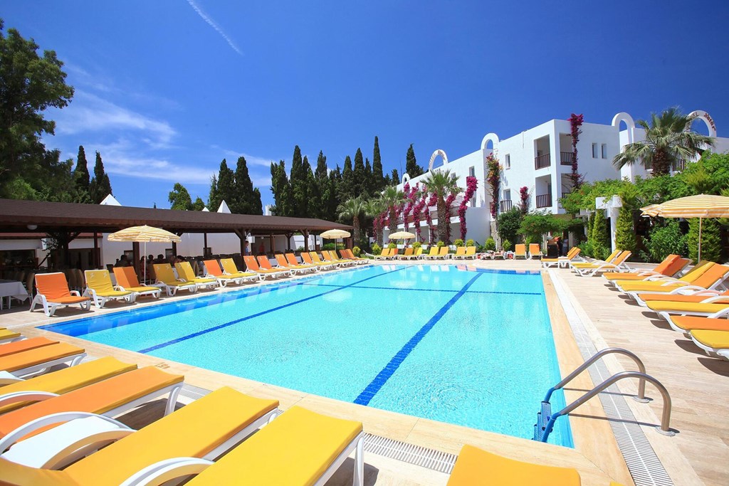 Natur Garden Hotel: Pool