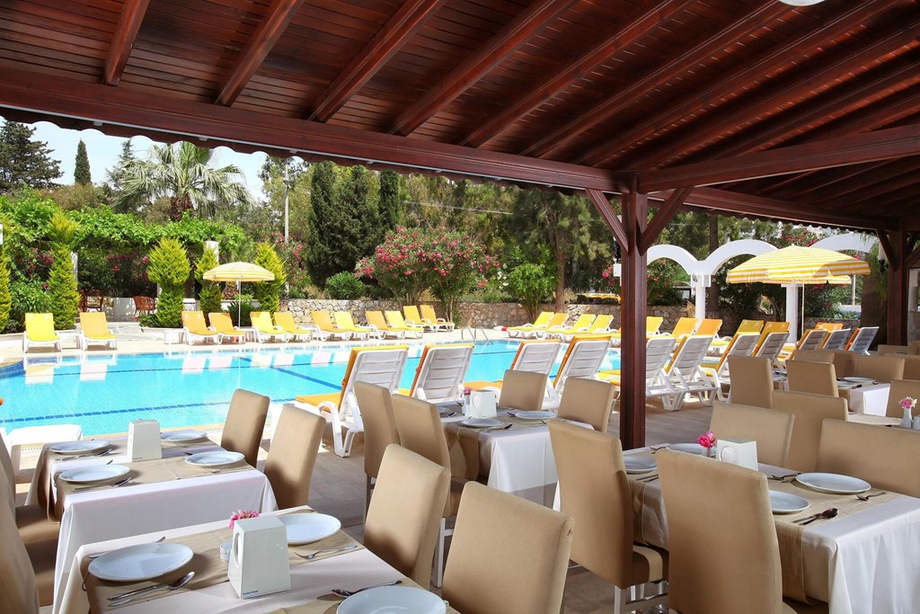 Natur Garden Hotel: Restaurant