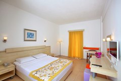 Natur Garden Hotel: Room - photo 19