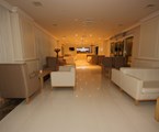 Dragut Point South Hotel: Lobby