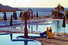 Green Beach Resort Hotel: Pool - photo 3