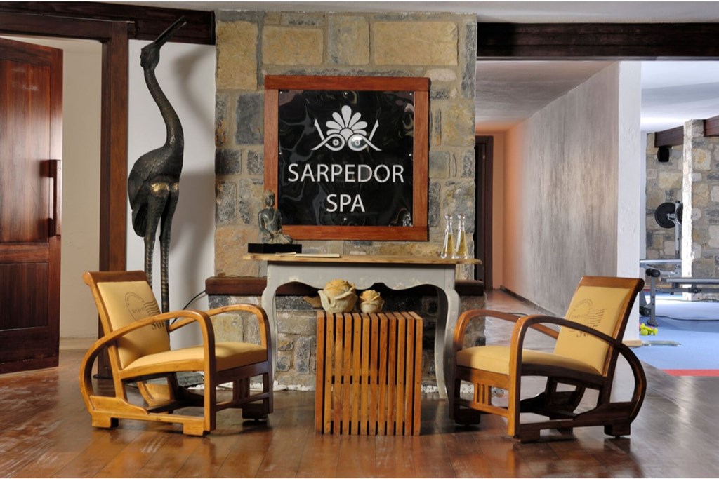 Sarpedor Boutique Hotel: Sports and Entertainment