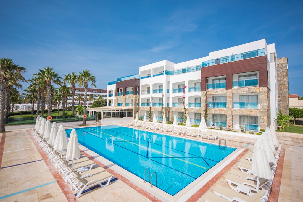 Grand Park Bodrum: Pool