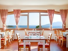 Hapimag Sea Garden Resort: Restaurant - photo 25