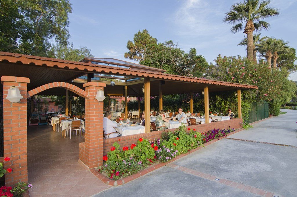 Kustur Club Holiday Village: Restaurant