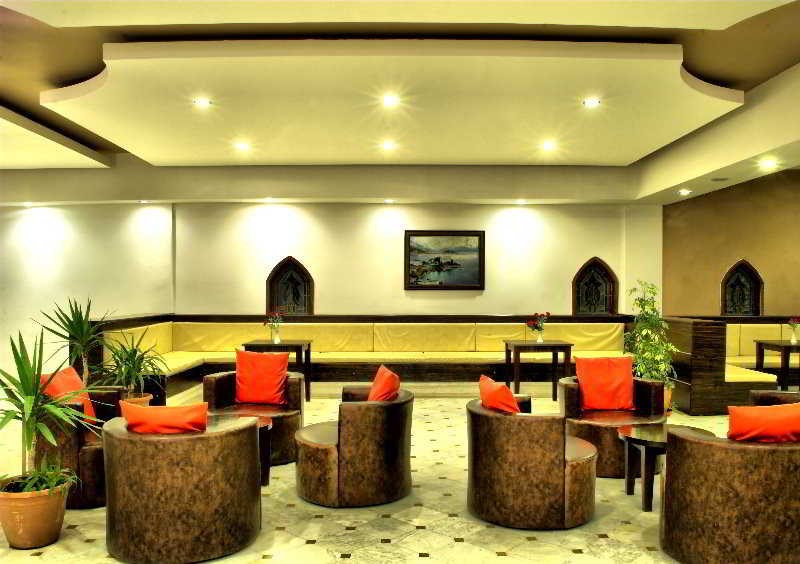 Omer Holiday Resort: Lobby