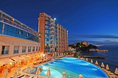 Charisma De Luxe Hotel: Pool - photo 5