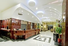 Korumar Hotel De Luxe: Lobby - photo 3