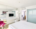 Le Bleu Hotel & Resort: Room DOUBLE SINGLE USE LAND VIEW
