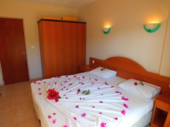 Tuntas Family Suites Kusadasi: Room DOUBLE SEA VIEW - photo 32