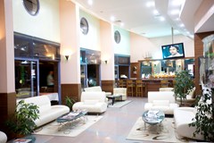 FAUSTINA HOTEL & SPA: Bar - photo 10