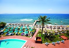 FAUSTINA HOTEL & SPA: Pool - photo 15