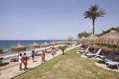 FAUSTINA HOTEL & SPA: Beach - photo 4