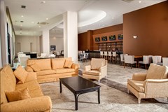 Korumar Ephesus Beach &Spa Resort: Bar - photo 9