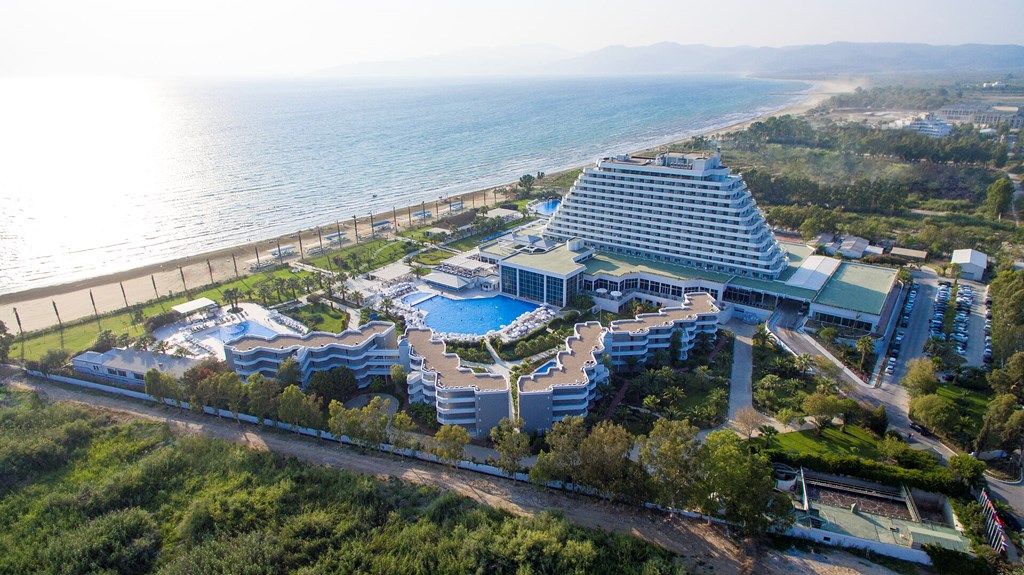 Palm Wings Ephesus Resort Hotel: General view